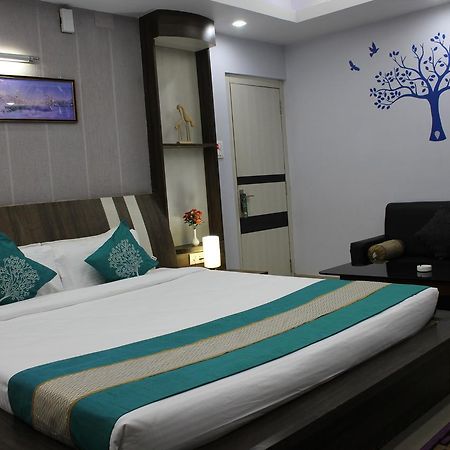 Hotel Cradle Inn Ранчи Экстерьер фото