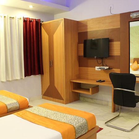 Hotel Cradle Inn Ранчи Экстерьер фото