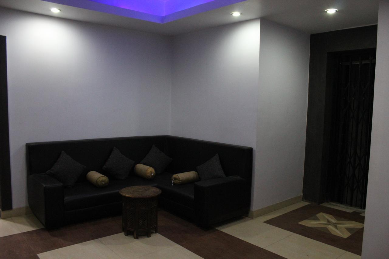 Hotel Cradle Inn Ранчи Экстерьер фото