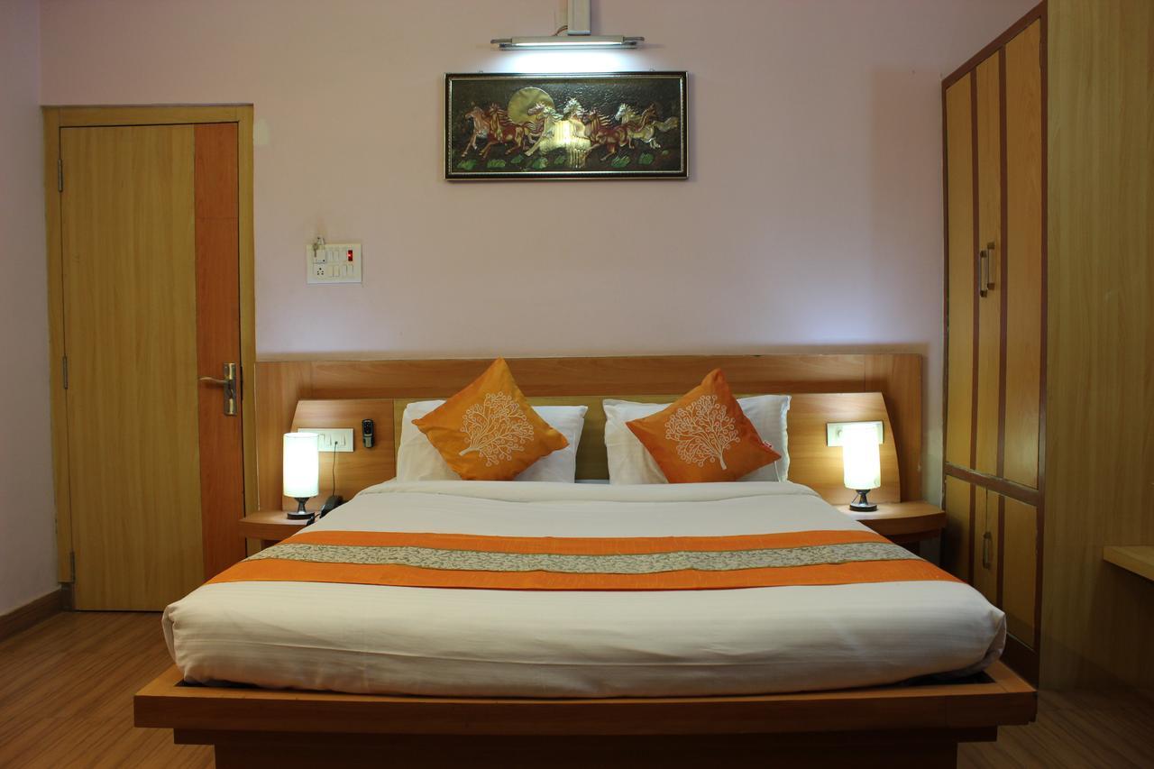 Hotel Cradle Inn Ранчи Экстерьер фото